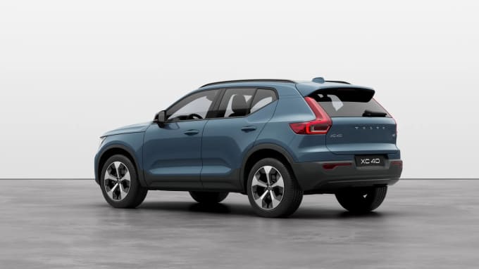 2024 Volvo Xc40