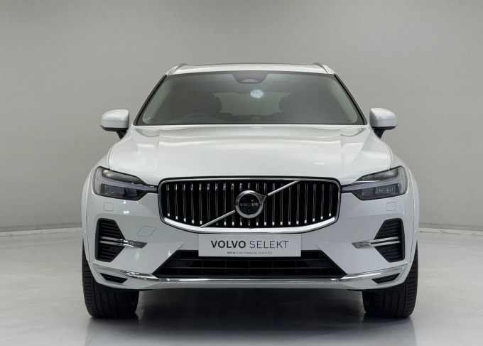 2025 Volvo Xc60