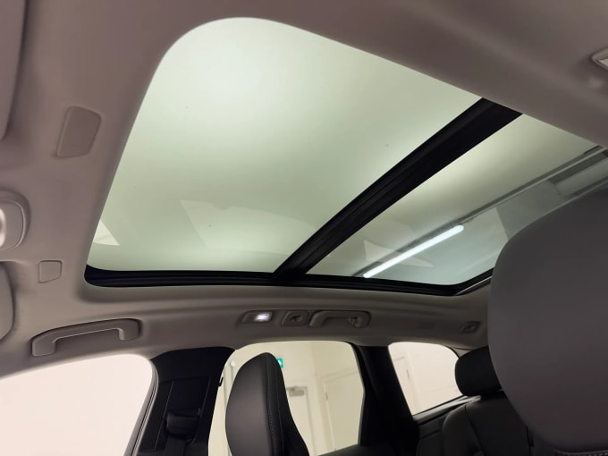 2025 Volvo Xc60