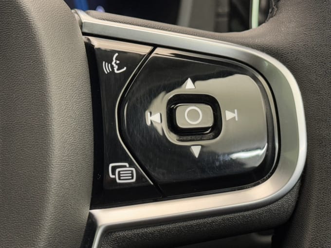 2025 Volvo Xc60