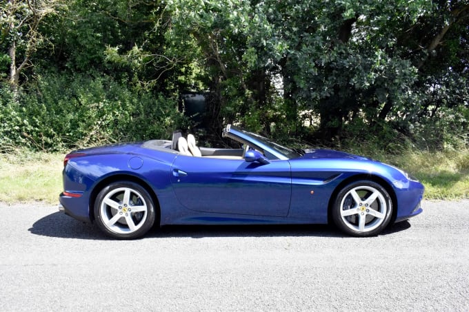 2016 Ferrari California