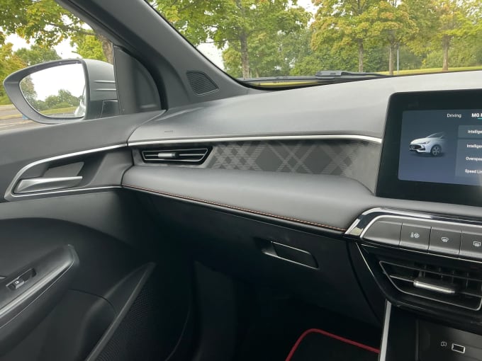 2025 Mg Motor Uk Mg3
