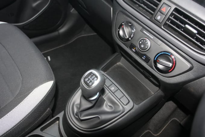 2022 Hyundai I10