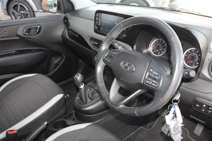 2022 Hyundai I10