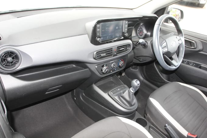 2022 Hyundai I10