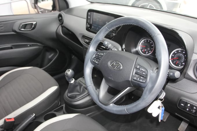 2022 Hyundai I10