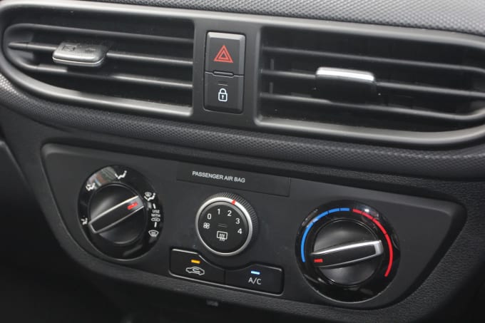 2022 Hyundai I10