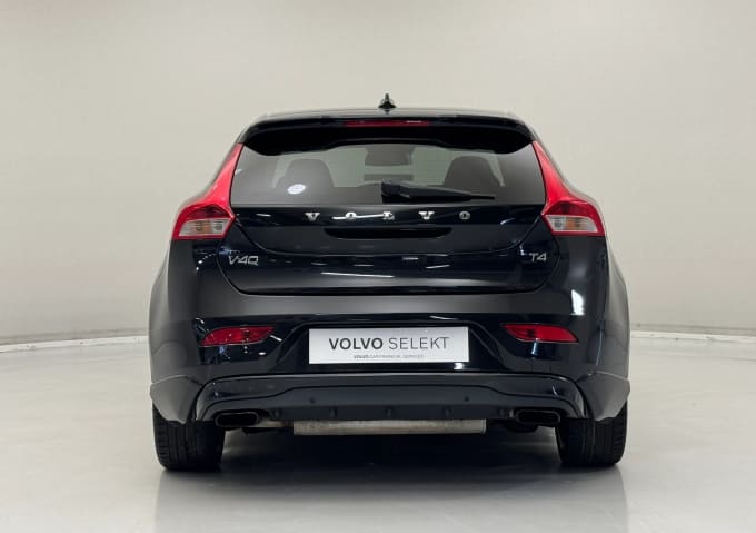 2012 Volvo V40