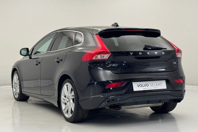 2012 Volvo V40