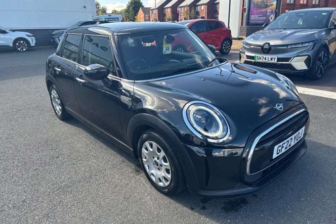 2022 Mini Hatch