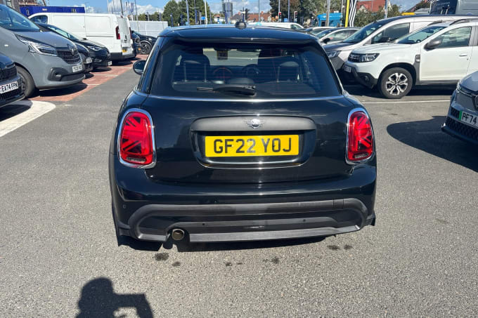 2022 Mini Hatch