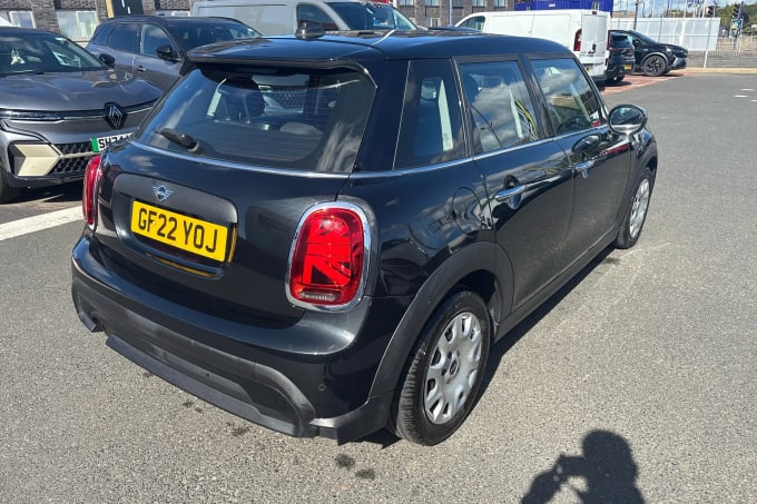 2022 Mini Hatch