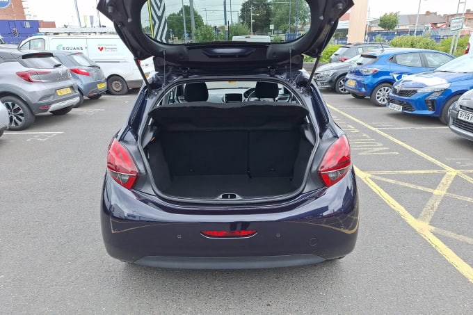 2019 Peugeot 208