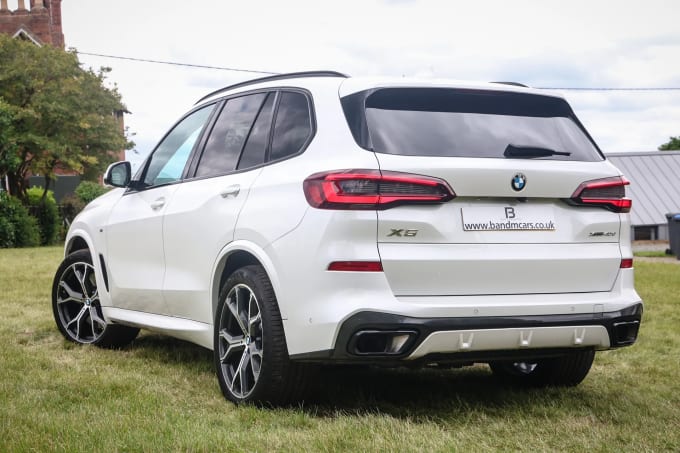 2023 BMW X5