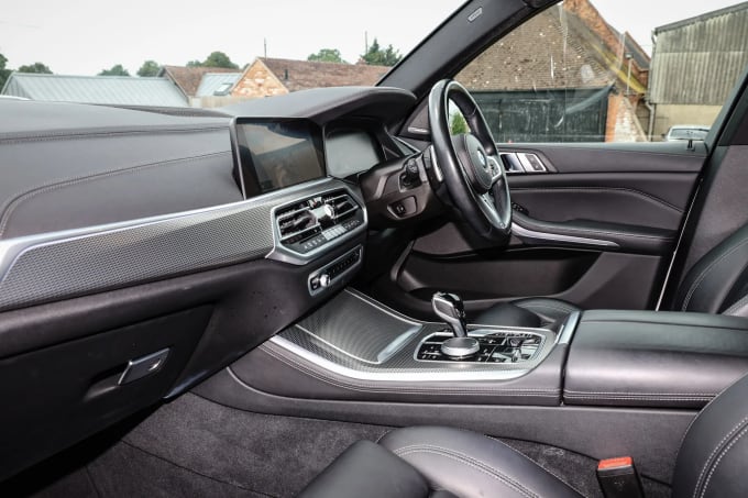2023 BMW X5