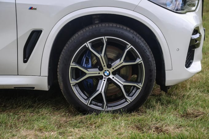 2023 BMW X5