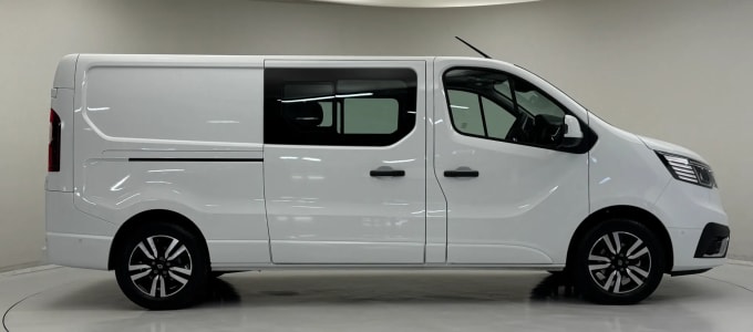 2025 Renault Trafic