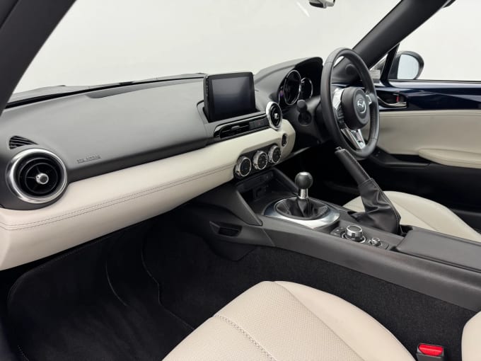 2022 Mazda Mx-5