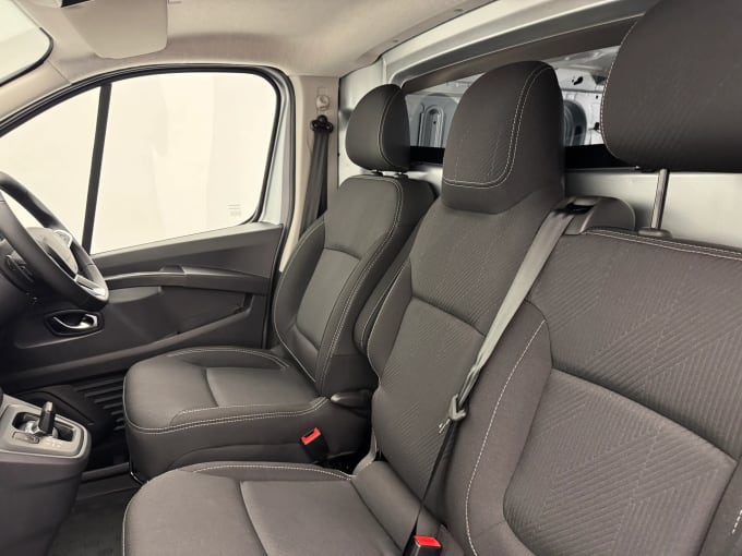 2025 Renault Trafic