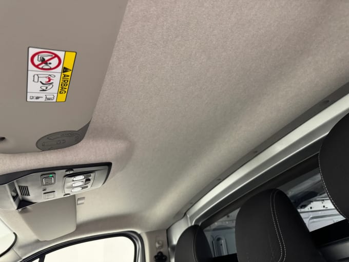 2025 Renault Trafic