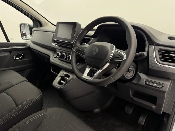 2025 Renault Trafic