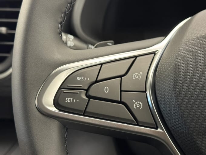 2025 Renault Trafic