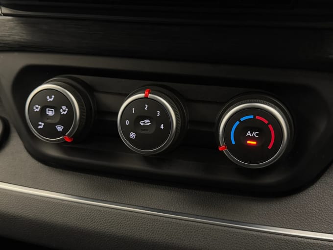 2023 Renault Trafic