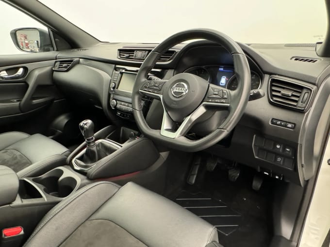 2020 Nissan Qashqai