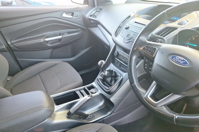 2017 Ford Kuga
