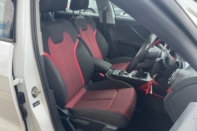 2017 Audi Q2
