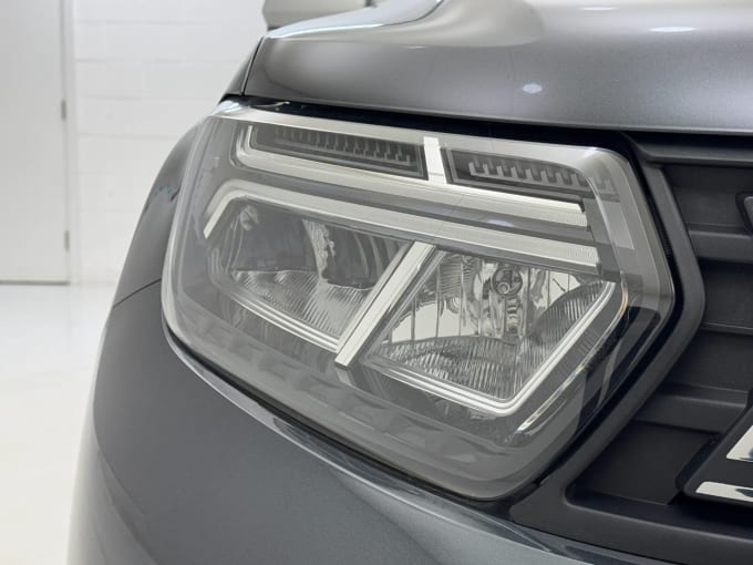 2022 Dacia Duster
