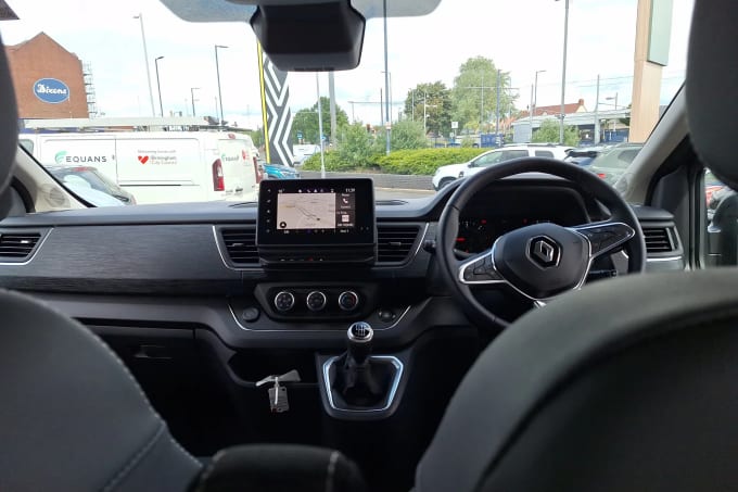 2025 Renault Trafic