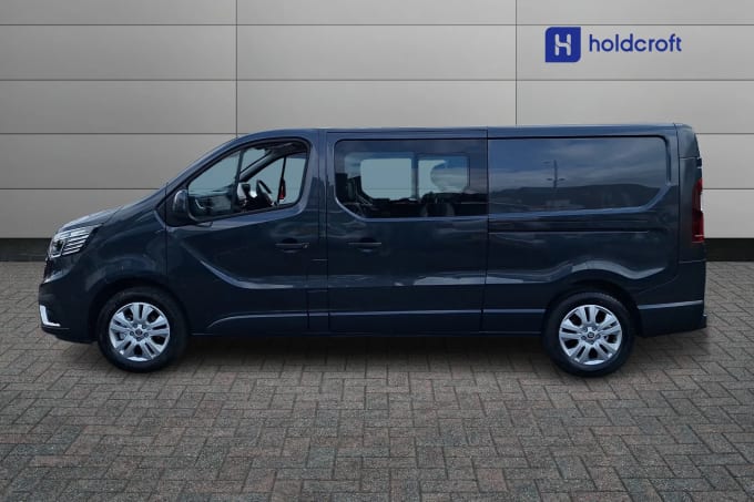 2025 Renault Trafic