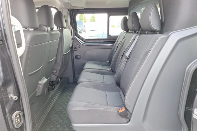 2025 Renault Trafic