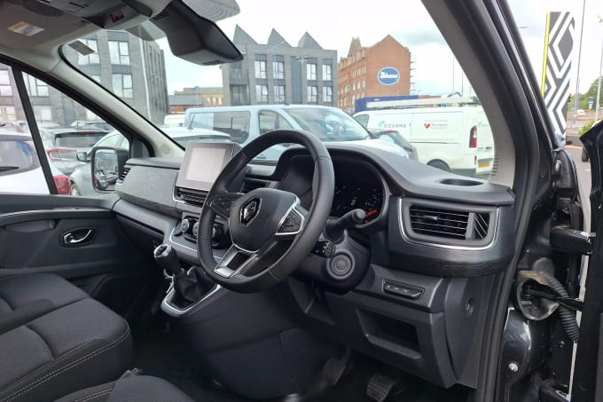 2025 Renault Trafic