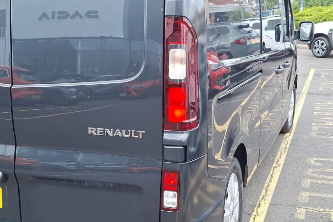 2025 Renault Trafic