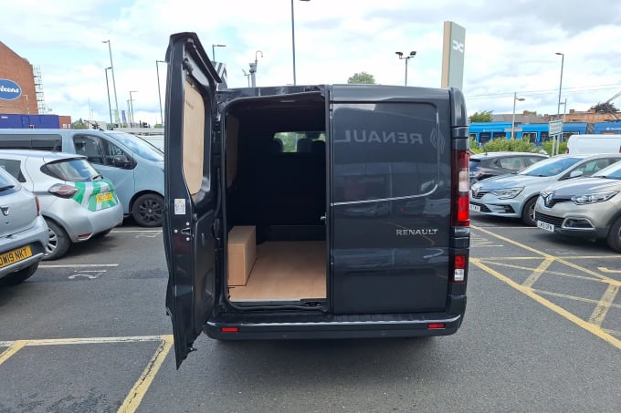 2025 Renault Trafic