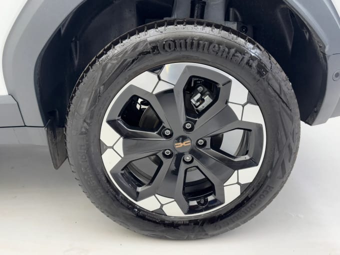 2025 Dacia Duster