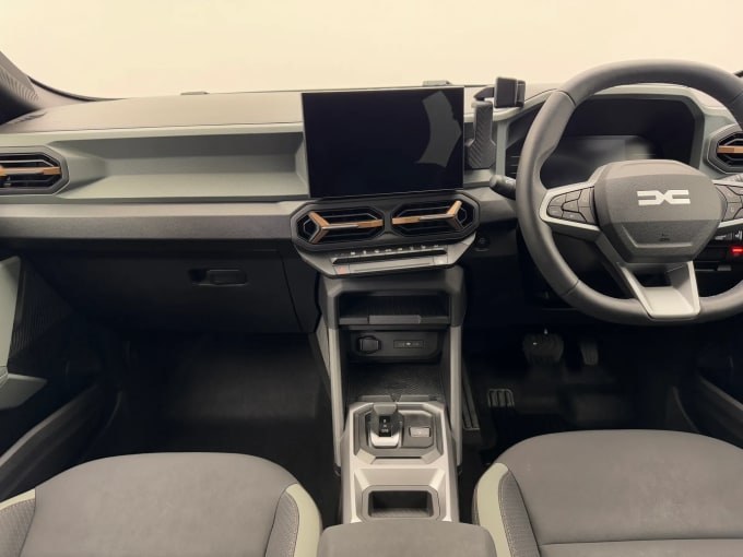 2025 Dacia Duster