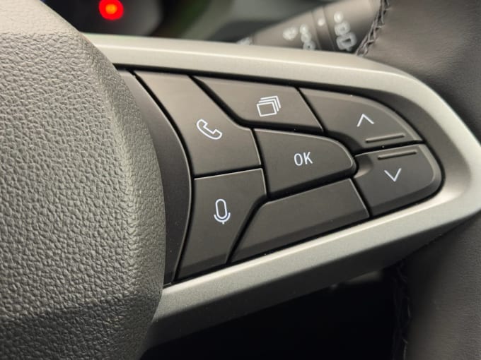 2025 Dacia Duster