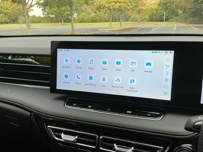 2024 Mg Motor Uk Hs