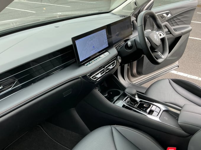 2024 Mg Motor Uk Hs