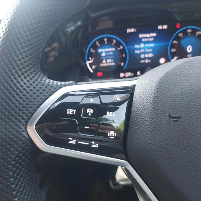2022 Volkswagen Golf