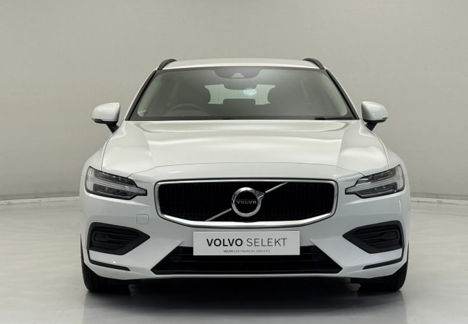 2022 Volvo V60