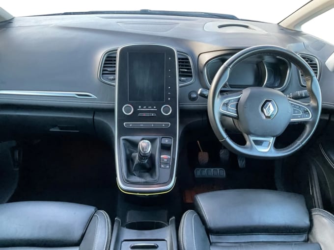 2017 Renault Grand Scenic