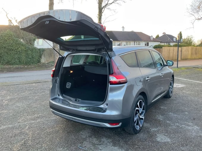 2017 Renault Grand Scenic