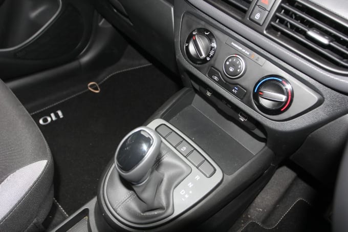 2025 Hyundai I10