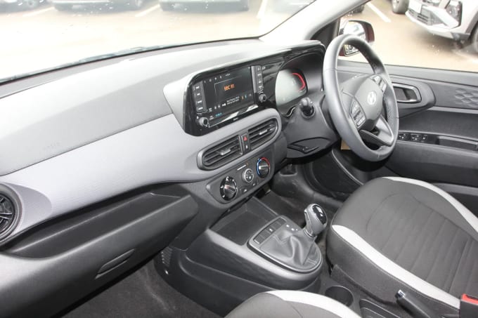 2024 Hyundai I10