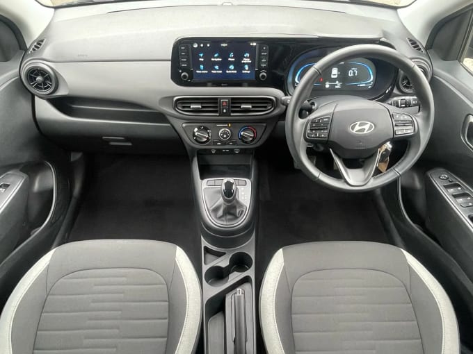 2024 Hyundai I10
