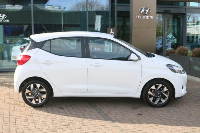 2024 Hyundai I10